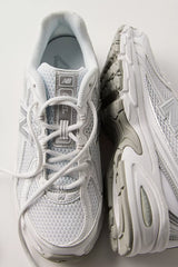 New Balance 740 Sneakers