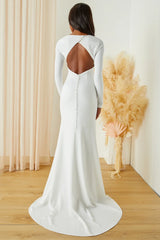 Eloquent Endearment White Long Sleeve Backless Maxi Dress