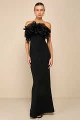 Evening Excellence White Ruffled Strapless Mermaid Maxi Dress