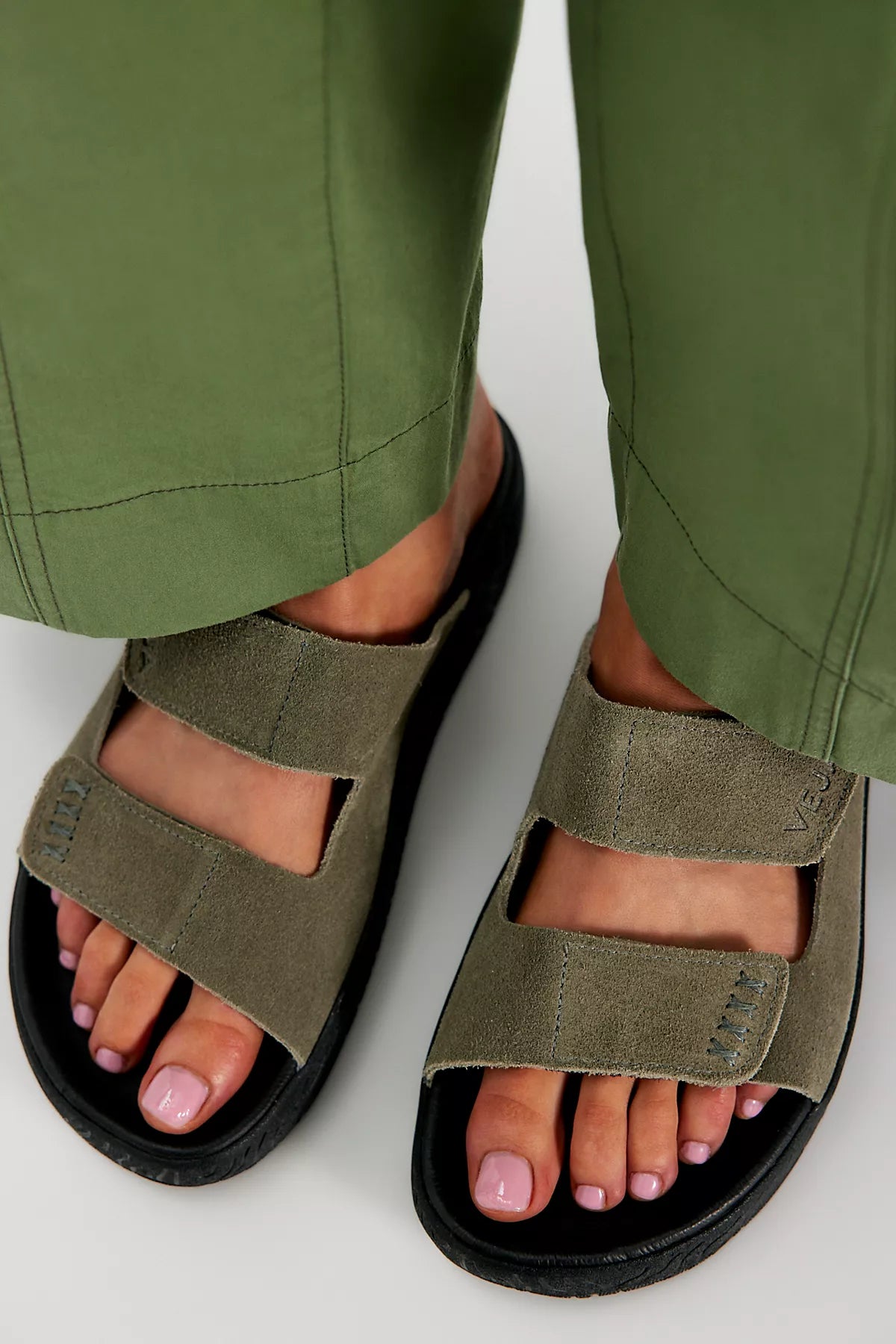 Veja Etna Sandals