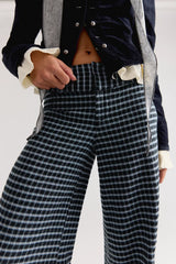 Time Flies Low-Rise Clean Trousers