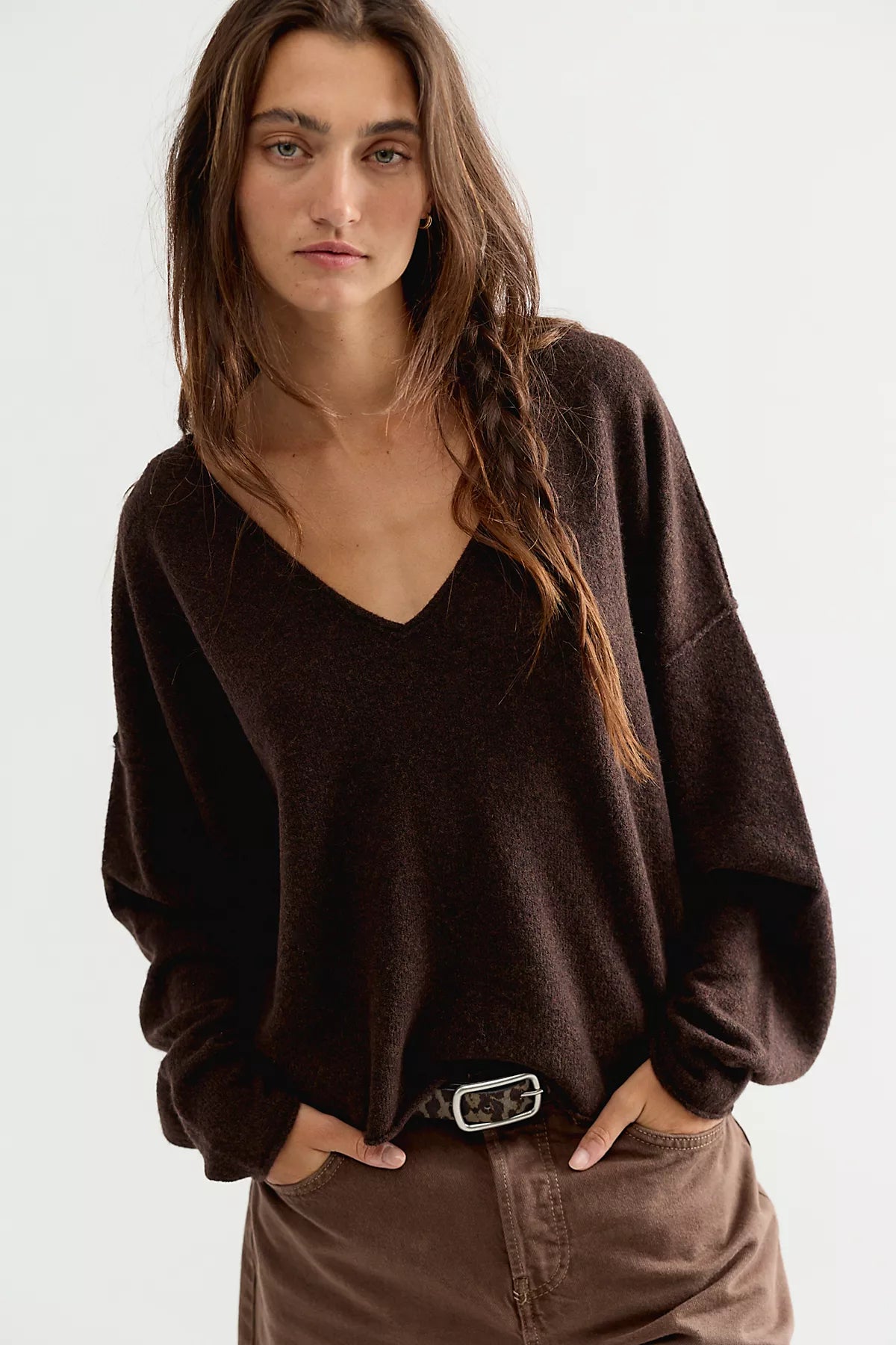 See Me V-Neck Pullover