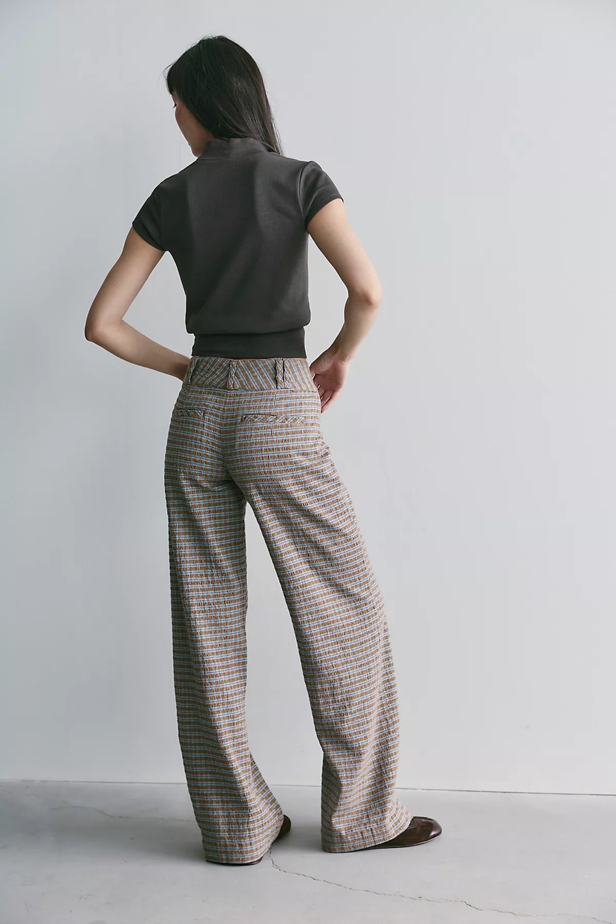 Time Flies Low-Rise Clean Trousers