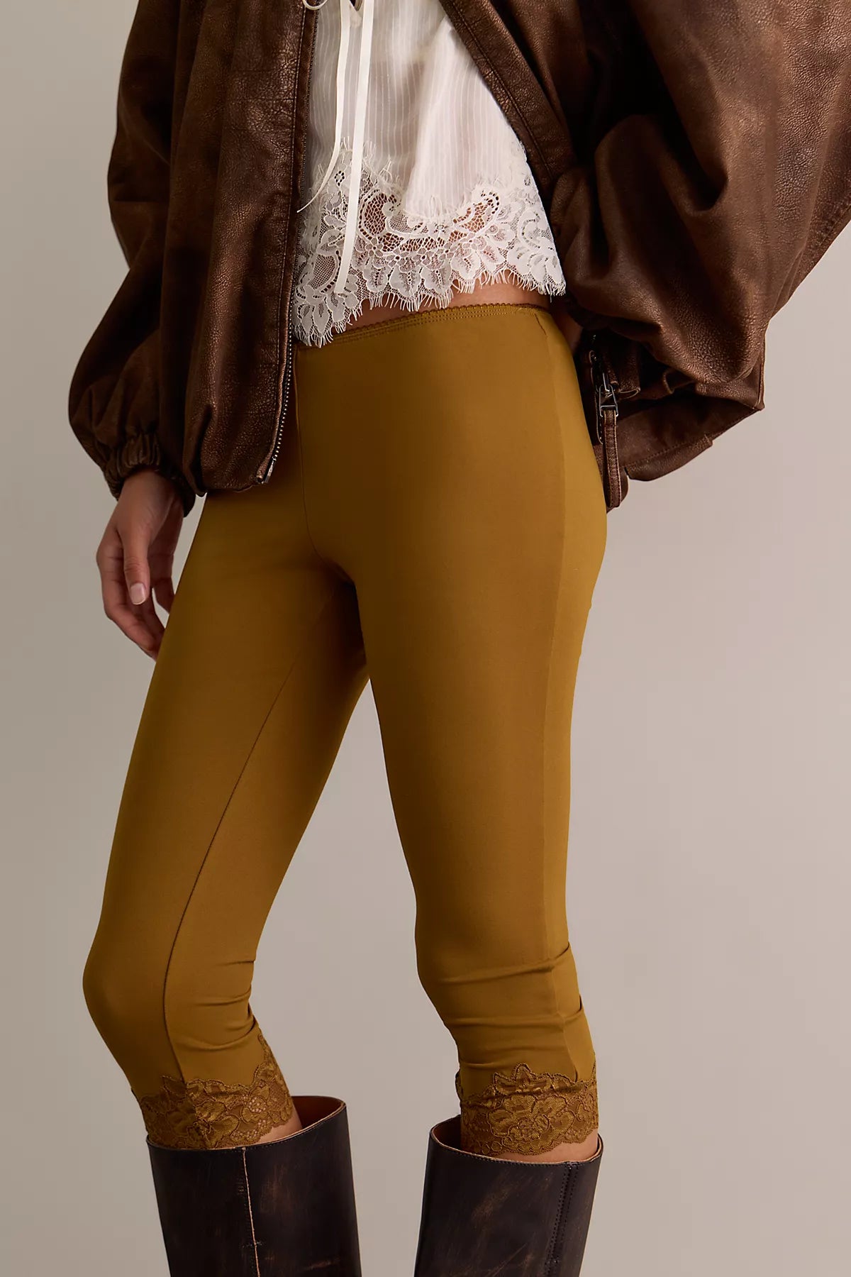 Vacation Essentials Capris