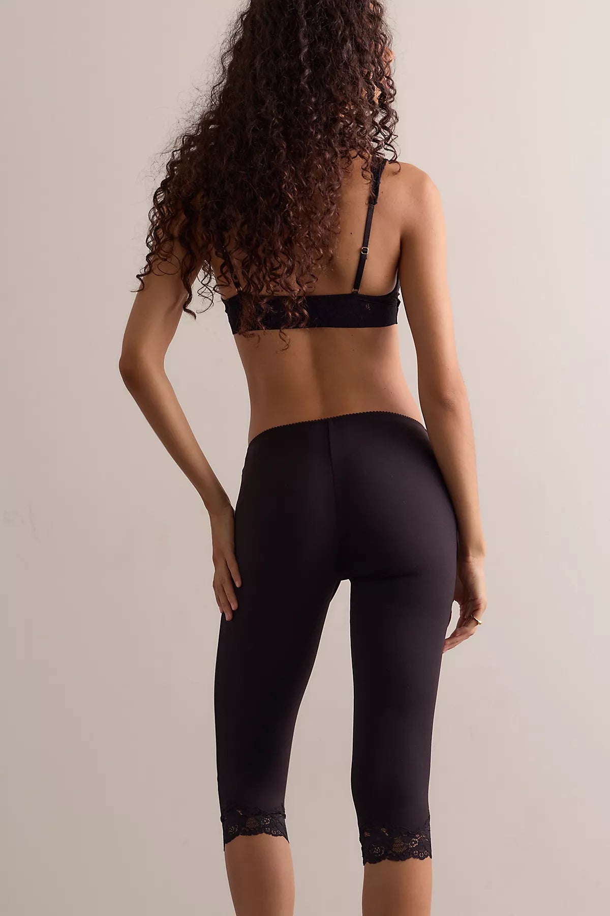 Vacation Essentials Capris
